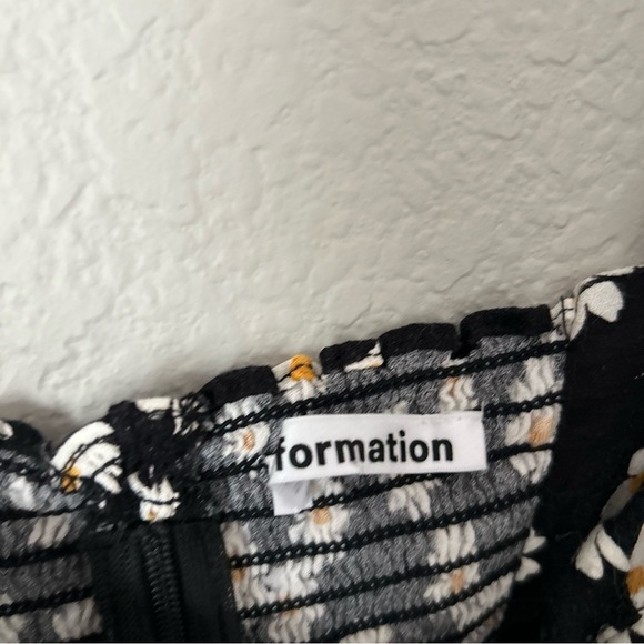 Reformation Elaine Square Neck Top in Daisy Chain - Picture 4 of 6